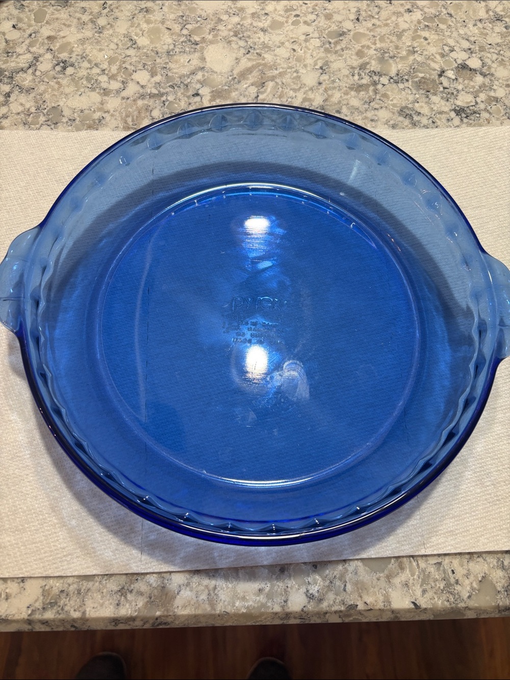 Pyrex Cobalt Blue Round Glass Baking Dish with Side Handles